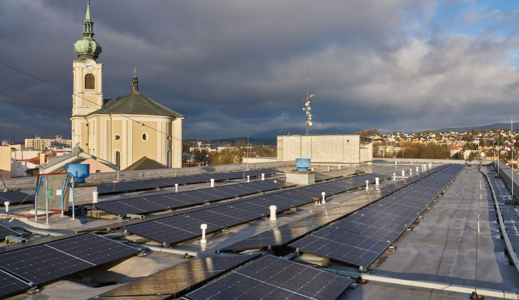 Trutnov sází na elektřinu ze solárů, ušetří statisíce