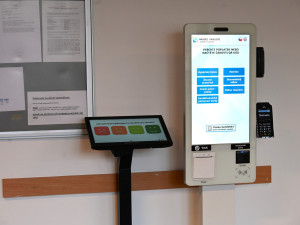 Terminály spokojenosti zhodnotí chování hradeckých úředníků a jejich služeb