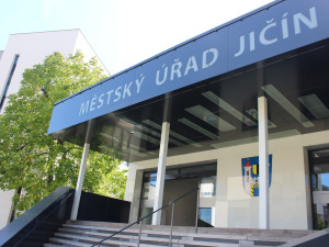 Jičín zavádí "Virtuální lístek" pro efektivnější objednávání na úřadě