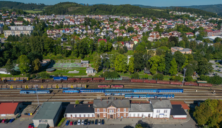 Trutnov se loučí s městskou vlakovou linkou. Nebyl o ní zájem