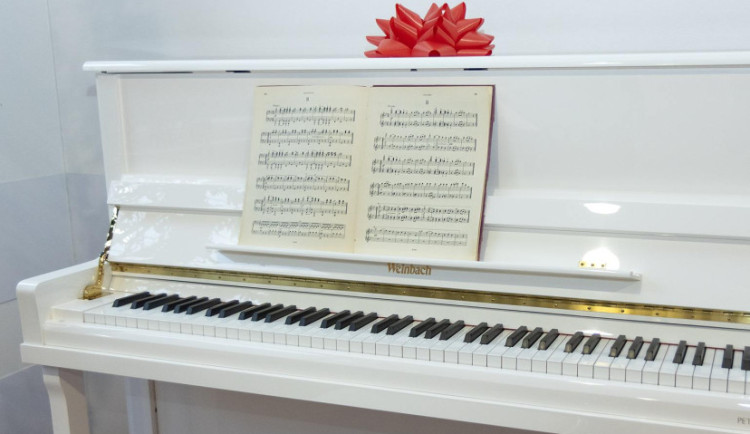 piano