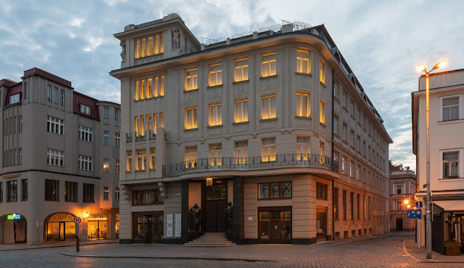 V roce 2025 chystá Galerie moderního umění v Hradci Králové devět výstav