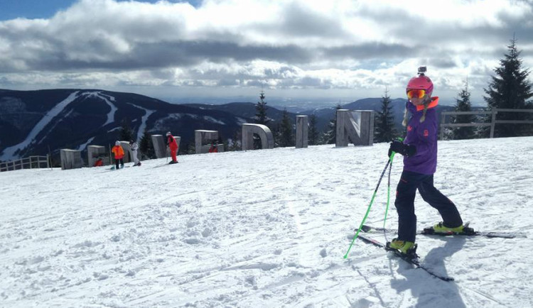 V hradeckém kraji se lyžuje na sedmdesáti kilometrech sjezdovek