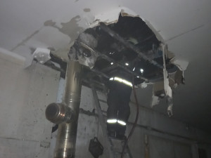 V Čibuzi na Hradecku hořela hala se stavebním materiálem. Škoda je 1,5 milionu