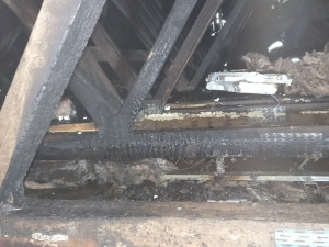 V Čibuzi na Hradecku hořela hala se stavebním materiálem. Škoda je 1,5 milionu