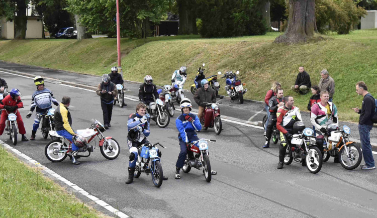 Královédvorský okruh má svou vlastní výstavu. Návštěvníkům přiblíží jeho vývoj od roku 1952