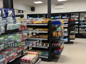 Na Boháňce začal fungovat nonstop obchod bez obsluhy. Slouží obci, která nemá ani 300 obyvatel