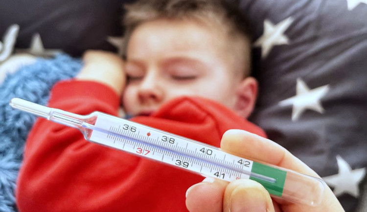 Návštěvy nesmí na LDN v Jaroměří, ani na náchodskou neurologii