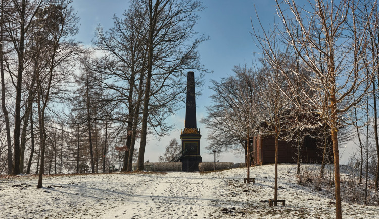 Trutnov zmodrá! Město se přidává k Niagaře, Golden Gate i Big Benu