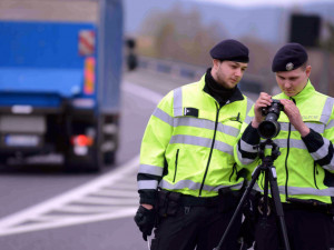 Kde má policie měřit rychlost? Konkrétní úseky mohou lidé nominovat na internetu