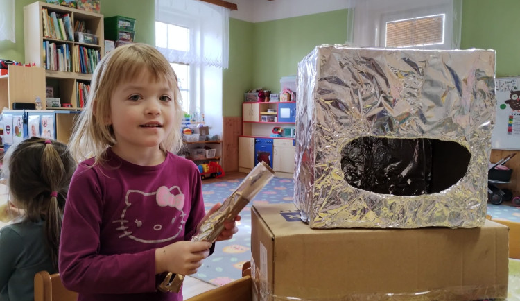 Děti ze základních škol nasbíraly celkem osm tun baterií na recyklaci. Nejvíce v Českém Meziříčí