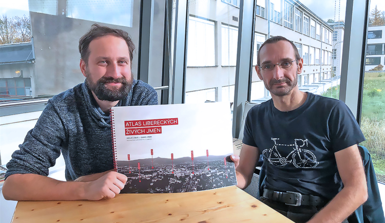 Liďáky, Fügnerka, Tajch nebo třeba Vajglárna. Živá jména Liberce ve speciálním atlasu jsou znovu k mání