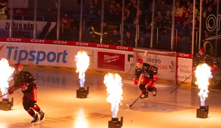Hradec zdolal Pardubice 3:2 v prodloužení a vyrovnal semifinále na 1:1