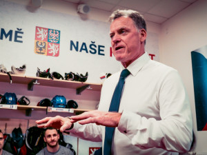 Příběh českého hokejového zlata na filmovém plátně. Snímek měl premiéru v Ostravě