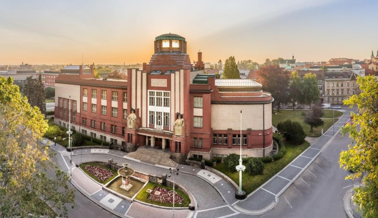 Muzeum východních Čech v Hradci Králové slaví 800 let města unikátní výstavou