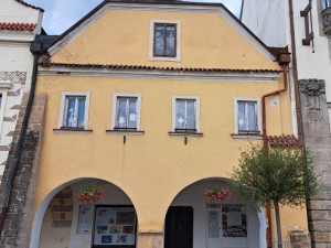 Dvůr Králové oživí historický dům: Rekonstrukce přinese nové kulturní centrum