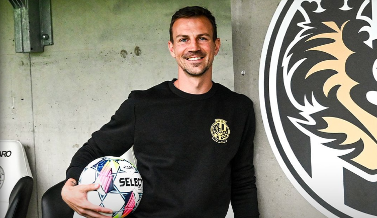 Fotbalista Darida se po 12 letech vrací do české ligy. Posílil Hradec Králové