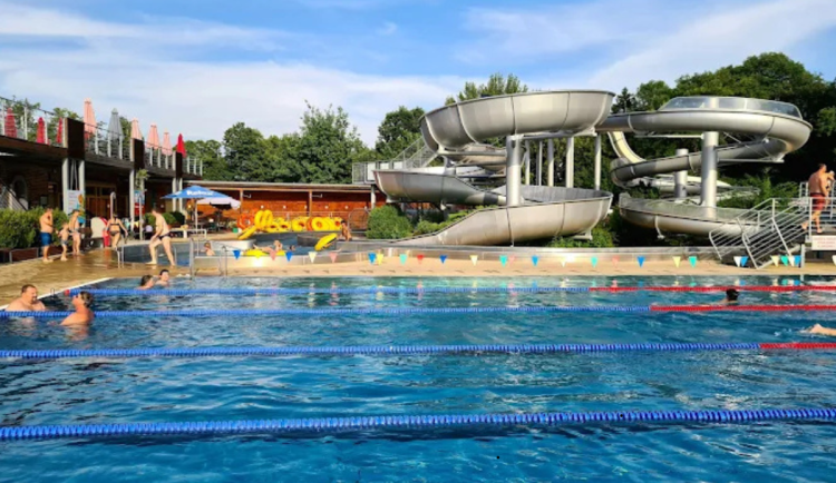 Letní koupaliště Flošna zahajuje sezónu s novinkami. Své brány otevře v sobotu