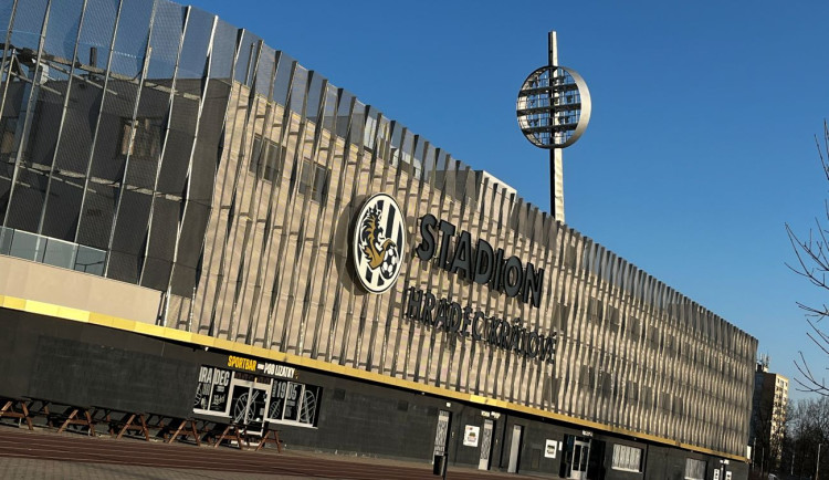 Hradec Králové bude znovu hledat dodavatele cyklověže u fotbalové arény