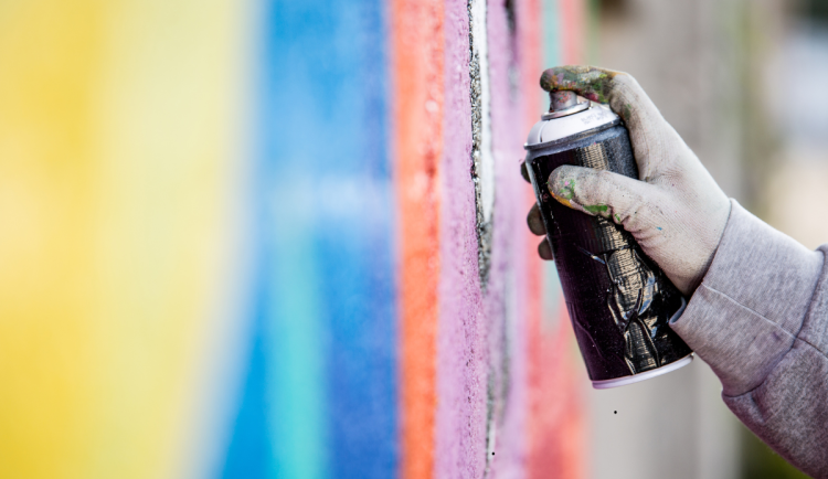 Hradec má nové legálních plochy pro graffiti. Město chce omezit nelegální sprejování