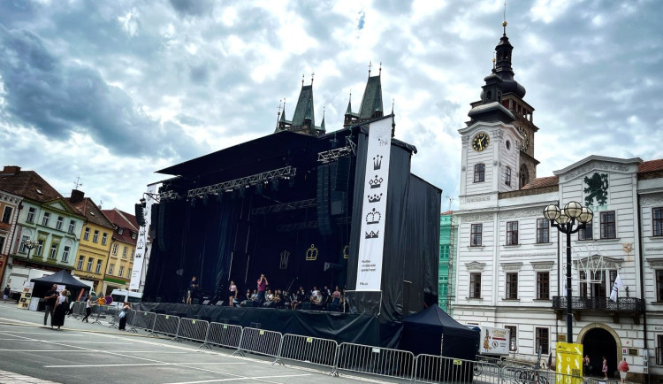 Hudebníci v Hradci zahrají pod širým nebem, první open air koncert je dneska