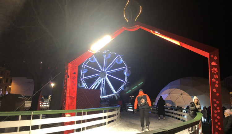 Kluziště bude letos v Jihlavě jen na náměstí, Park Gustava Mahlera ozdobí světla