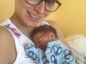 Samík z Vamberka bojuje s těžkou nemocí. Léčba stojí tisíce měsíčně a pojišťovna nepomáhá