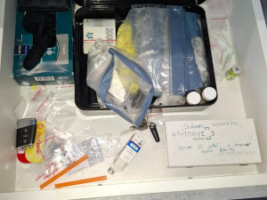 Síť dealerů rozpletena. Koks, extáze, anabolika a manažeři v hlavní roli