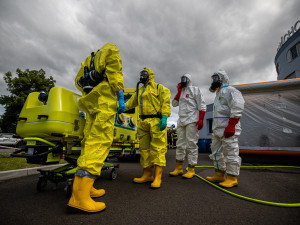 Po návratu z Afriky si ženy stěžovaly na zdravotní potíže, v Náchodě spustily poplach