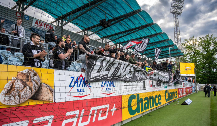 Podcast Střelák: Dopadne prodej Dynama? Nový majitel může přijít pozdě