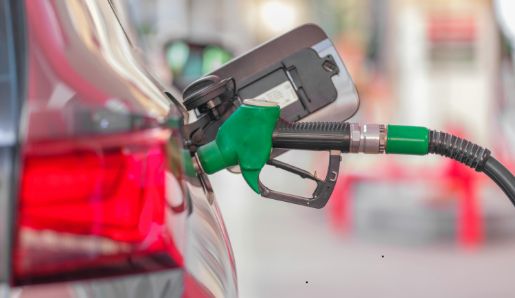 Paliva v hradeckém kraji za týden zdražila. Nejlevnější jsou na Náchodsku a Hradecku