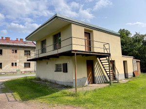 Trutnov začíná s výstavbou nových kabin na fotbalovém stadionu v Libči