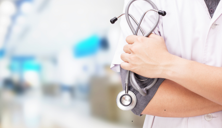 V hradeckém kraji chybí lékaři pro téměř 30 tisíc lidí. Ubývá také samotných ordinací