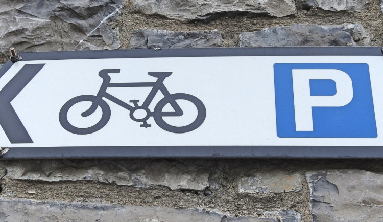 Hradec vypsal nový tendr na cyklověž u fotbalové arény. Limit ceny je 26 milionů