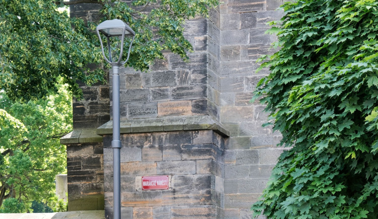 Turnov vyměnil dalších 750 lamp veřejného osvětlení. Ročně tím ušetří 700 tisíc