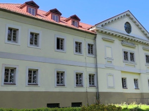 Kraj modernizuje domov pro seniory v Borohrádku za 86 milionů korun