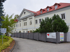 Kraj modernizuje domov pro seniory v Borohrádku za 86 milionů korun