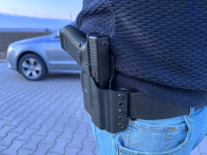 Muž v České Skalici postřelil dva opilé útočníky. Případ vyšetřuje policie
