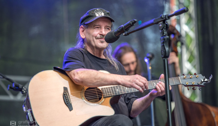 Kulturní tipy: Končí Prázdniny v Telči. Krasonice zvou na žranici, Jihlava na Raketiádu