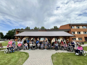 Vedení hradeckého kraje odvolalo ředitele domova seniorů Tmavý Důl