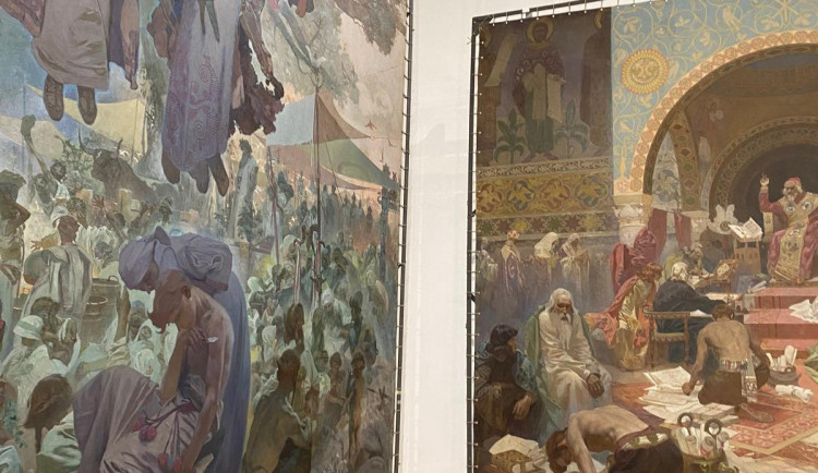 Mucha zůstane na jihu Moravy dalších pět let, Praha propůjčuje Slovanskou epopej