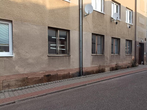Lichvář na Trutnovsku podvedl důvěřivého muže o více než půl milionu