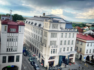 Dernisáž čtyř výstav uzavře letní sezónu v Galerii moderního umění v Hradci Králové