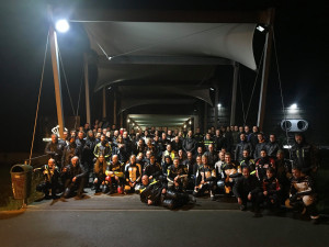 Sobotní noční klid v Hradci Králové naruší stovky motorkářů, je tu další noční vyjížďka