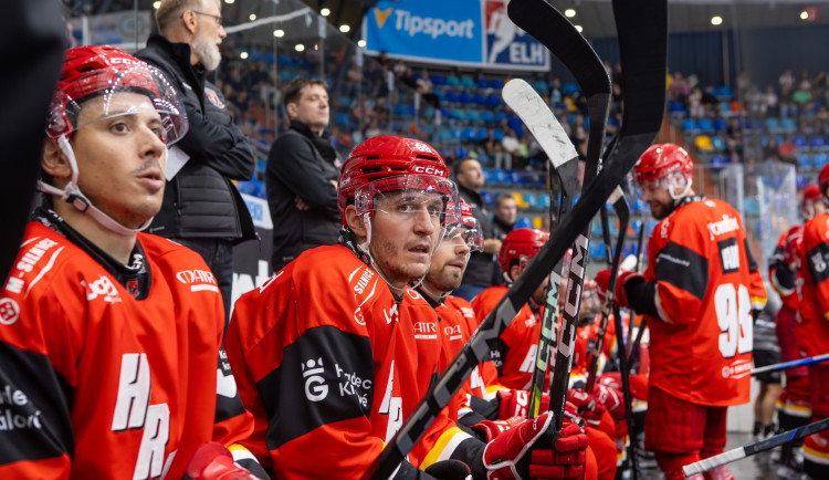 Od fanoušků jsem připravený na nejhorší, čekám nejlepší, směje se před derby hradecký Radil