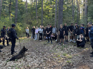 Třebechovičtí studenti si vyzkoušeli policejní pátrání na vlastní kůži