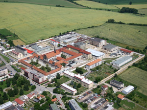 Ve věznici Valdice na Jičínsku chce vybírat poslance zhruba polovina vězňů