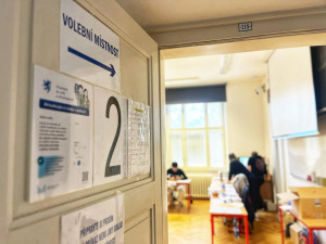 Průběžné výsledky voleb do PS 2025