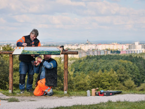 Vyhlídka Rozárka má nový kabát. Technické služby dokončily další projekt z participativního rozpočtu