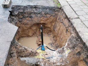 Mrazivé počasí může poškodit vodovodní přípojky. Pozor hlavně na chatách
